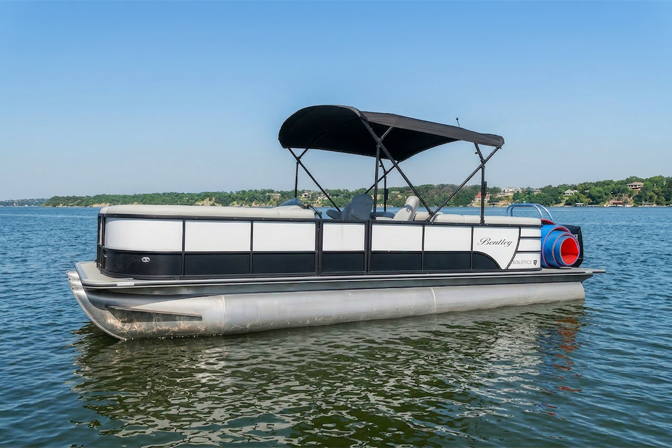Bennington Pontoon on Eagle Mountain Lake